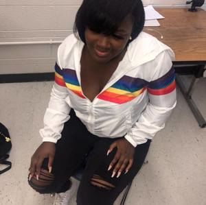 Meet your Posher, Amya